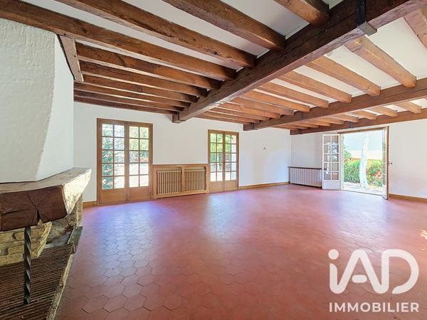 Maison à vendre 7 pièces 194 m² Mandres-les-Roses