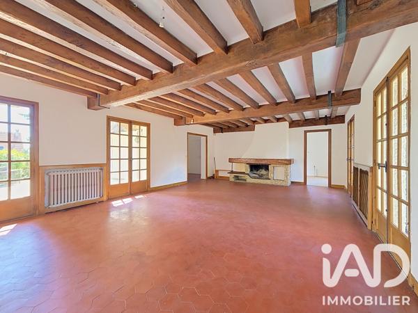 Maison à vendre 7 pièces 194 m² Mandres-les-Roses