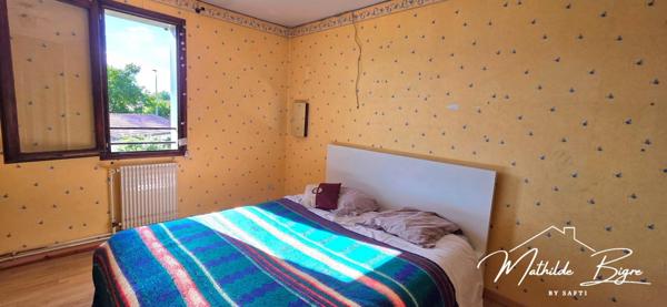 Maison mitoyenne avec jardin et garage – Issoire