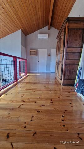 RIOM(63200)-155m2 HABITABLES -TERRAIN 618m2 -325 000€