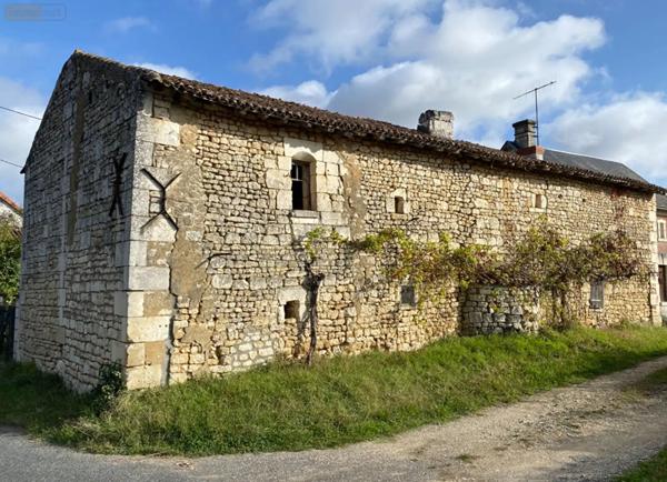 Achat - Maison | Corps de ferme Marçay 37500 4 pièces 90 m 2 886 m 2