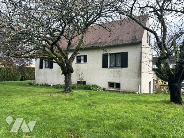 HAUTEVESNES - 15 minutes Mareuil sous Ourcq et A4 Château-Thierry, pavillon de 159 m² de type 6.