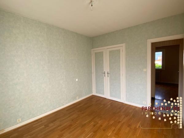 Plain pied T4 bien placé sur PARTHENAY