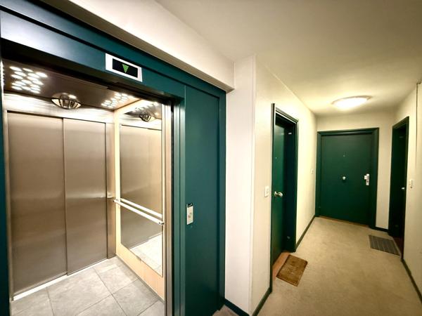 Drancy (93700) 2 Pièces avec balcon et parking, centre-ville