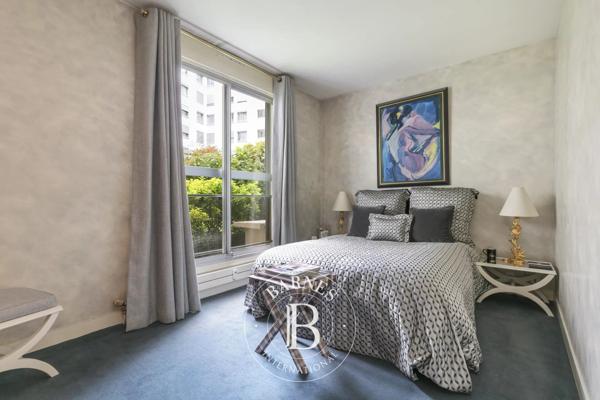 Courbevoie, Appartement 2 Chambres -  93 m² à vendre