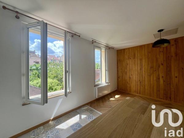 Studio 1 pièce de 24 m² à Saint-Germain-en-Laye (78100)