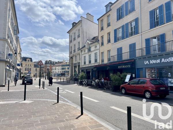 Studio 1 pièce de 24 m² à Saint-Germain-en-Laye (78100)