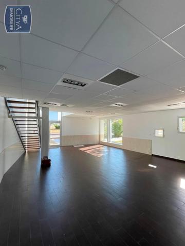 Local professionnel à louer