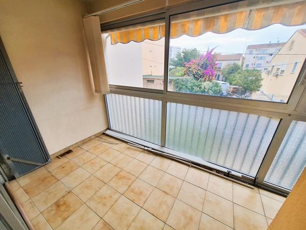 Appartement Sete 4 pièce(s) 90 m2