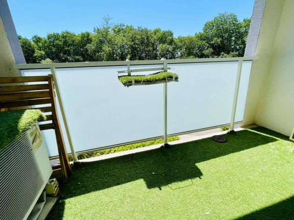 APPARTEMENT 3 PIECES - PARKING ET PISCINE