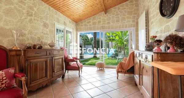 À vendre Maison 6 pièces 160 m² - Rochefort 17300