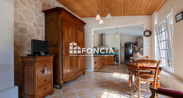 À vendre Maison 6 pièces 160 m² - Rochefort 17300