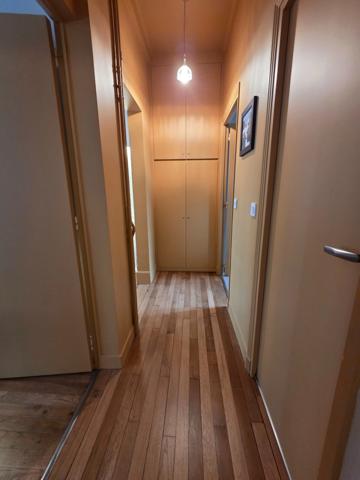 Dinard Ecluse: Appartement de 111m² rénové par un architecte d'intérieur:double séjour,cuisine,3 chambres, 2 salles d'eau