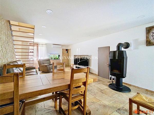 Appartement - 5 pièces - 104m² avec terrasse et garage !