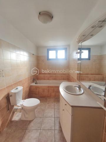 Maison de village de 80 m²