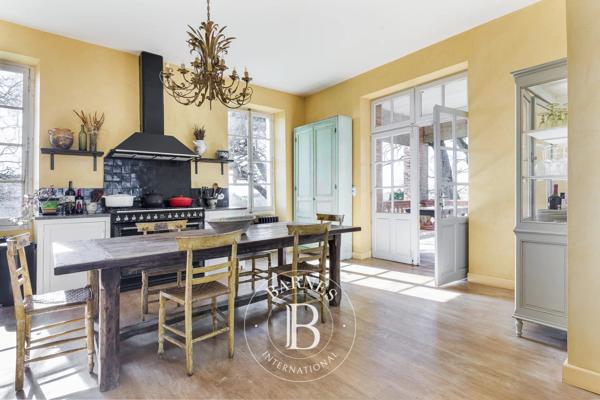 Albi, Propriété  670 m² à vendre