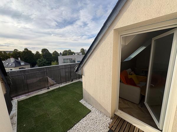 RENNES FRANCISCO FERRE - Type 3 - Dernier étage avec terrasse et parking