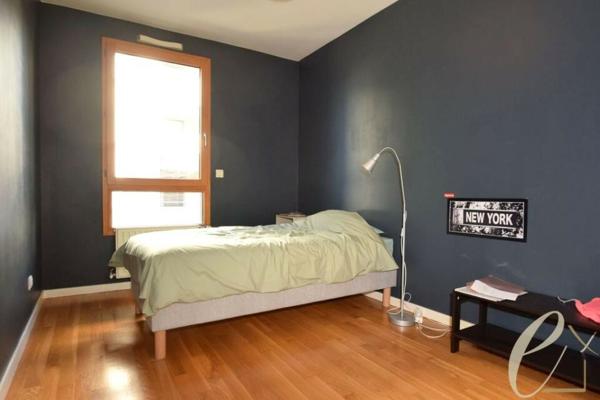 Lyon 8ème rue Volnay – Agréable T4 meublé de 85 m² avec balcon et garage en sous-sol