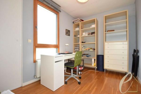 Lyon 8ème rue Volnay – Agréable T4 meublé de 85 m² avec balcon et garage en sous-sol