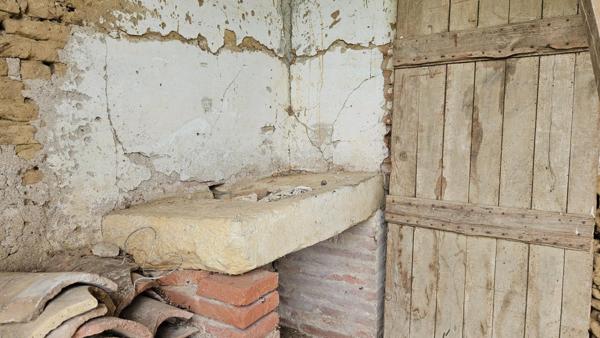 Maison et Pigeonnier à rénover