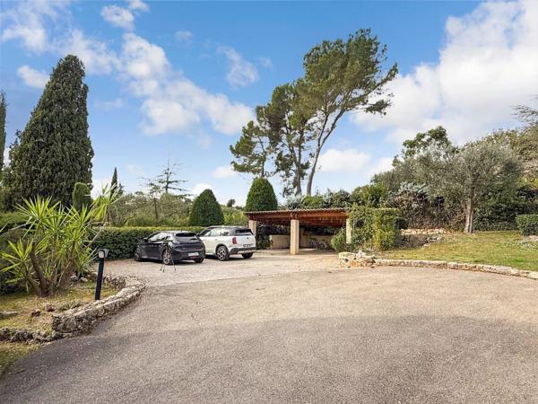 GRASSE SAINT-JACQUES,  Authentique Mas Provençal