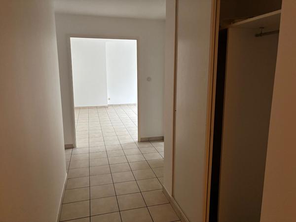 NANCY - APPARTEMENT 3 pièces + PARKING - 76.25 m²