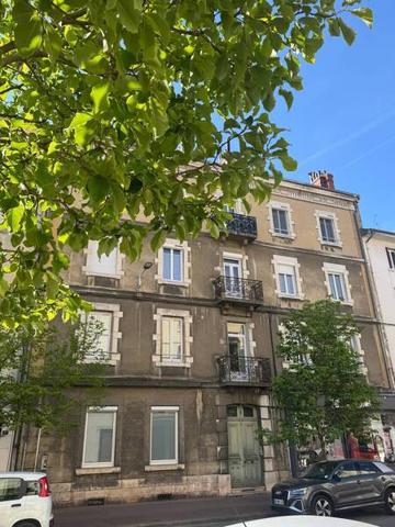 Appartement 4 pièces 87m² à vendre à Bourg-en-Bresse 01000