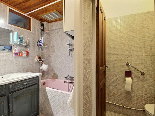 Appartement Avignon 4 pièce(s) 69.27 m2 actuellement loué , bonne rentabilité, proche commodités.