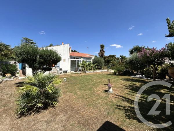 Maison à vendre  6 pièces - 142,01 m 2   PERIGNY  - 17