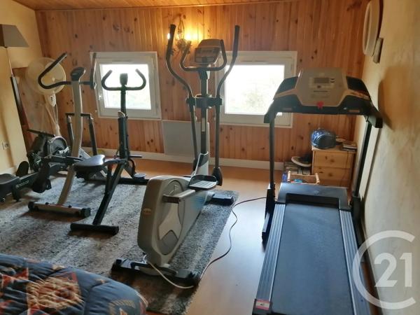 Maison à vendre  6 pièces - 142,01 m 2   PERIGNY  - 17
