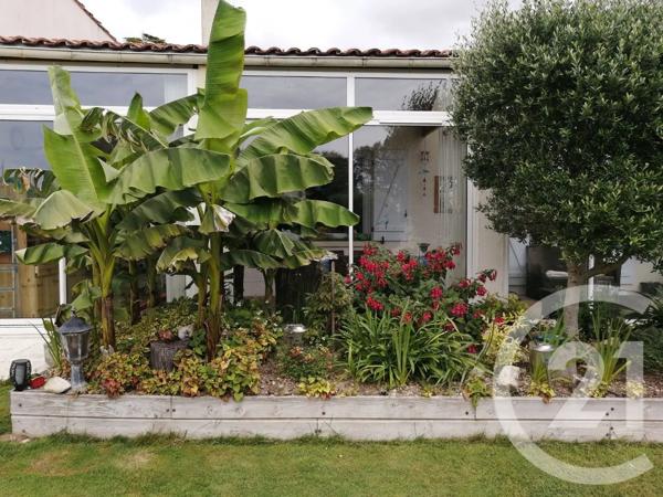Maison à vendre  6 pièces - 142,01 m 2   PERIGNY  - 17