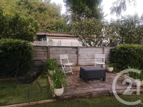 Maison à vendre  6 pièces - 142,01 m 2   PERIGNY  - 17