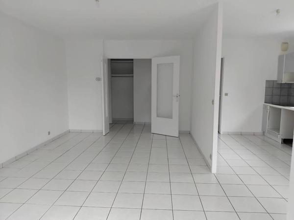 APPARTEMENT T3 A LOUER - SASSENAGE