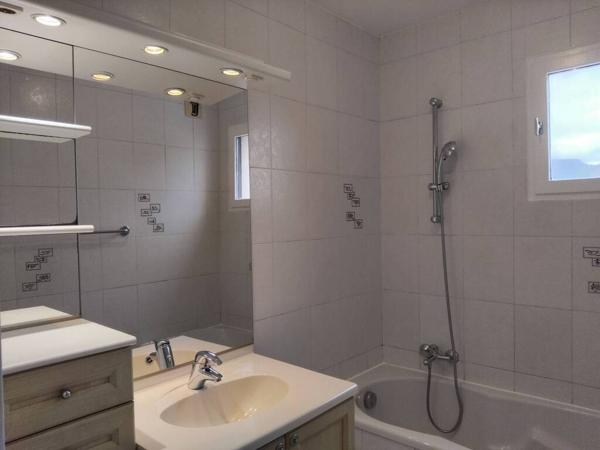 APPARTEMENT T3 A LOUER - SASSENAGE