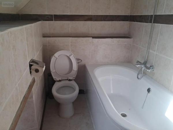 Location - Maison Varenguebec 50250 5 pièces 111 m 2