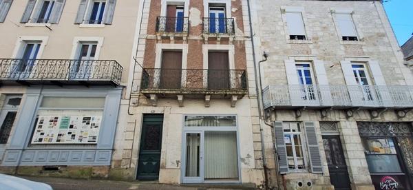 Immeuble à vendre |  Souillac |  120 m²