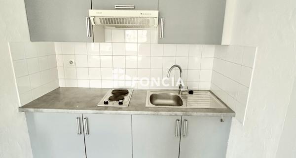 Location Studio 25.01 m² - Metz 57000