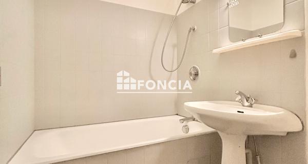 Location Studio 25.01 m² - Metz 57000