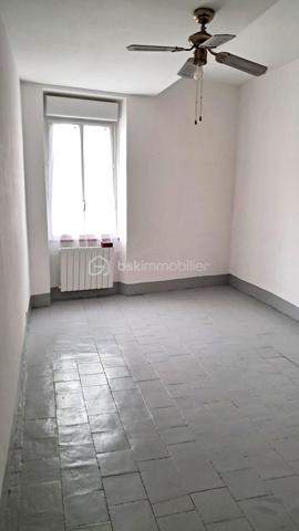 Maison ancienne de 253 m²