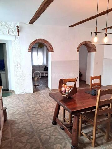 Maison ancienne de 253 m²