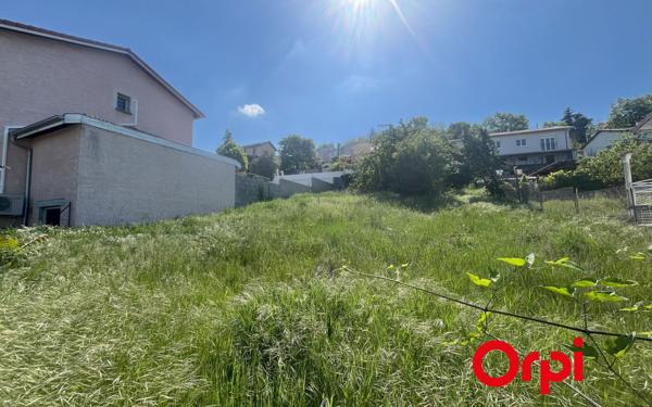 Terrain à vendre    Irigny