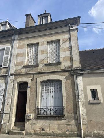 Vente Maison85 m² - 4 Pièces - LIGNIERES (18160)
