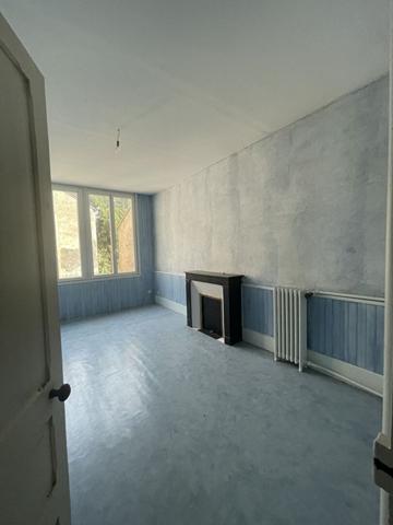Vente Maison85 m² - 4 Pièces - LIGNIERES (18160)