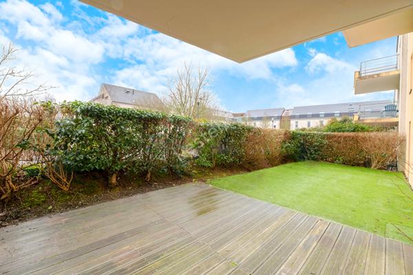 Bruz centre - Appartement 4 pièces - terrasse et jardin - Garage - Exposition SUD