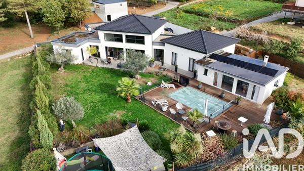 Maison à vendre 5 pièces 228 m² Ucel