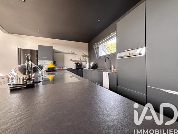 Maison à vendre 5 pièces 228 m² Ucel