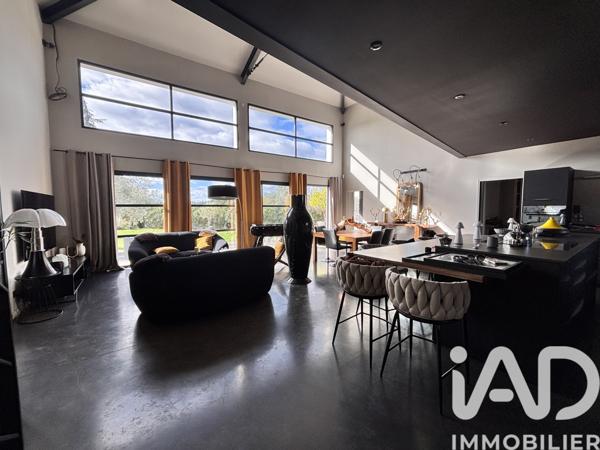 Maison à vendre 5 pièces 228 m² Ucel