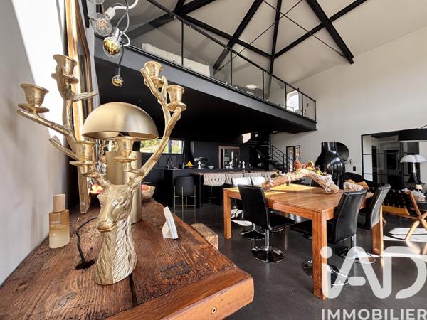 Maison à vendre 5 pièces 228 m² Ucel