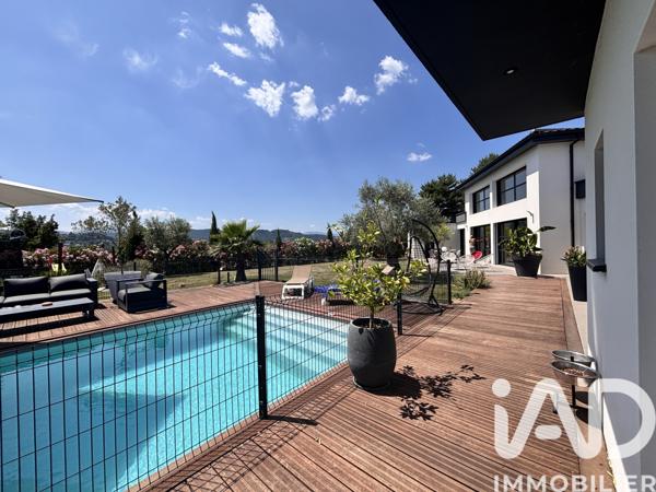 Maison à vendre 5 pièces 228 m² Ucel