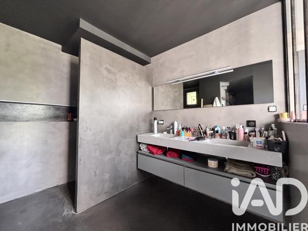 Maison à vendre 5 pièces 228 m² Ucel